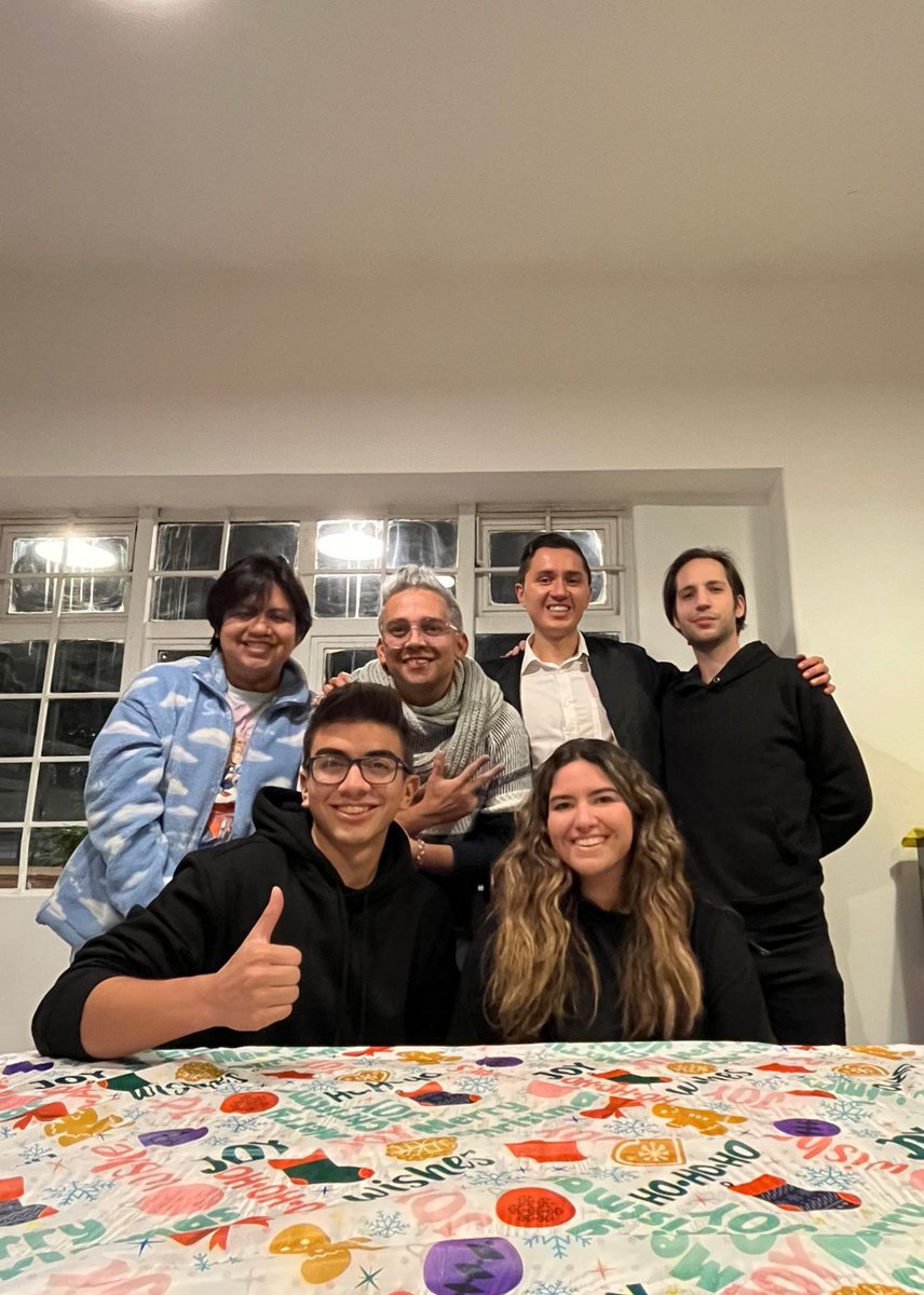 alan_argoz's tweet photo. Today alongside @eliacalba we held the 1st IRL Meetup w/@trendilatam Community🎄

Grateful for meeting IRL some Alumni &amp; fun breaking the Piñata 😂. https://t.co/j6I1B1jvIr