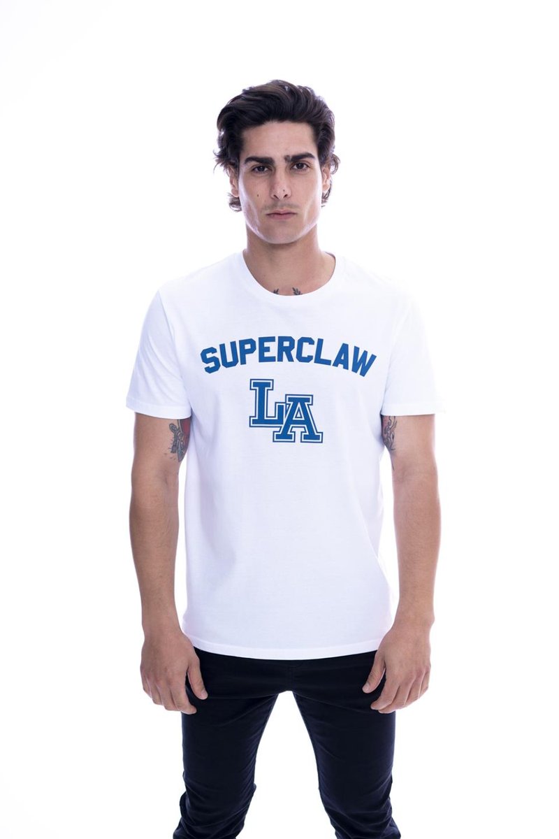 superclaw_us's tweet photo. ☑️ Nueva colección #SUPERCLAW #SS22Collection

📲 Sprclw LA 
📝 Descubre la nueva colección de SUPERCLAW en nuestra espectacular web ¡Vamos! Es hora de volver a ser grandes 💪

#BeGreatAgain

🛒 https://t.co/MsTNU17waf https://t.co/gb9CObIg51