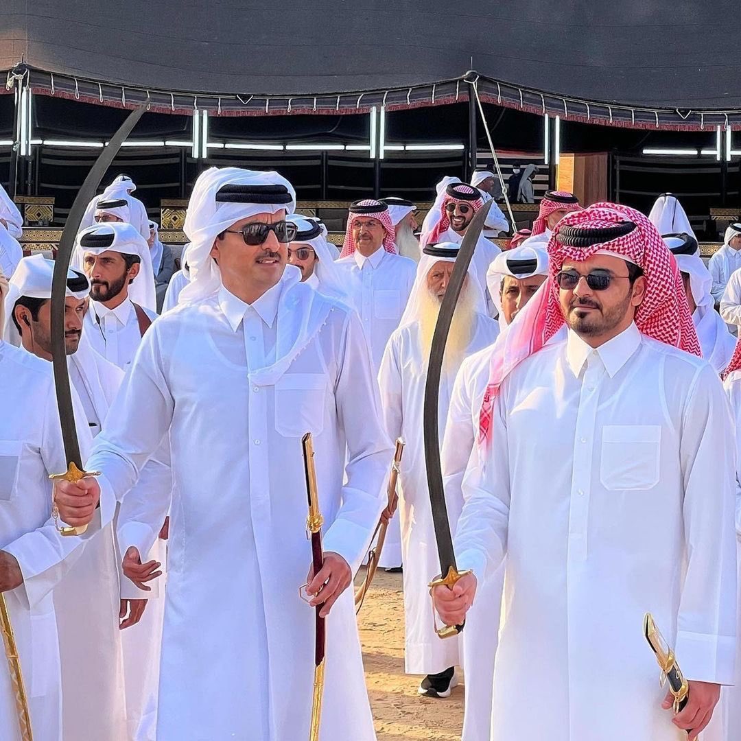 كل عام ودولة قطر الشقيقة حكومة وشعبا بألف خير و تقدم و ازدهار ، متمنين لهم مزيدا من النجاحات على كافة الاصعدة 🇶🇦 🇴🇲❤️

 #قطر
#اليوم_الوطني_القطري