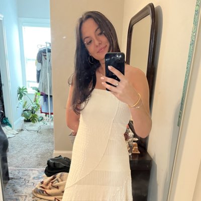 cutegalmd's tweet photo. Yes I will be posting #NewProfilePic every single. Time https://t.co/4Cinr31sUj