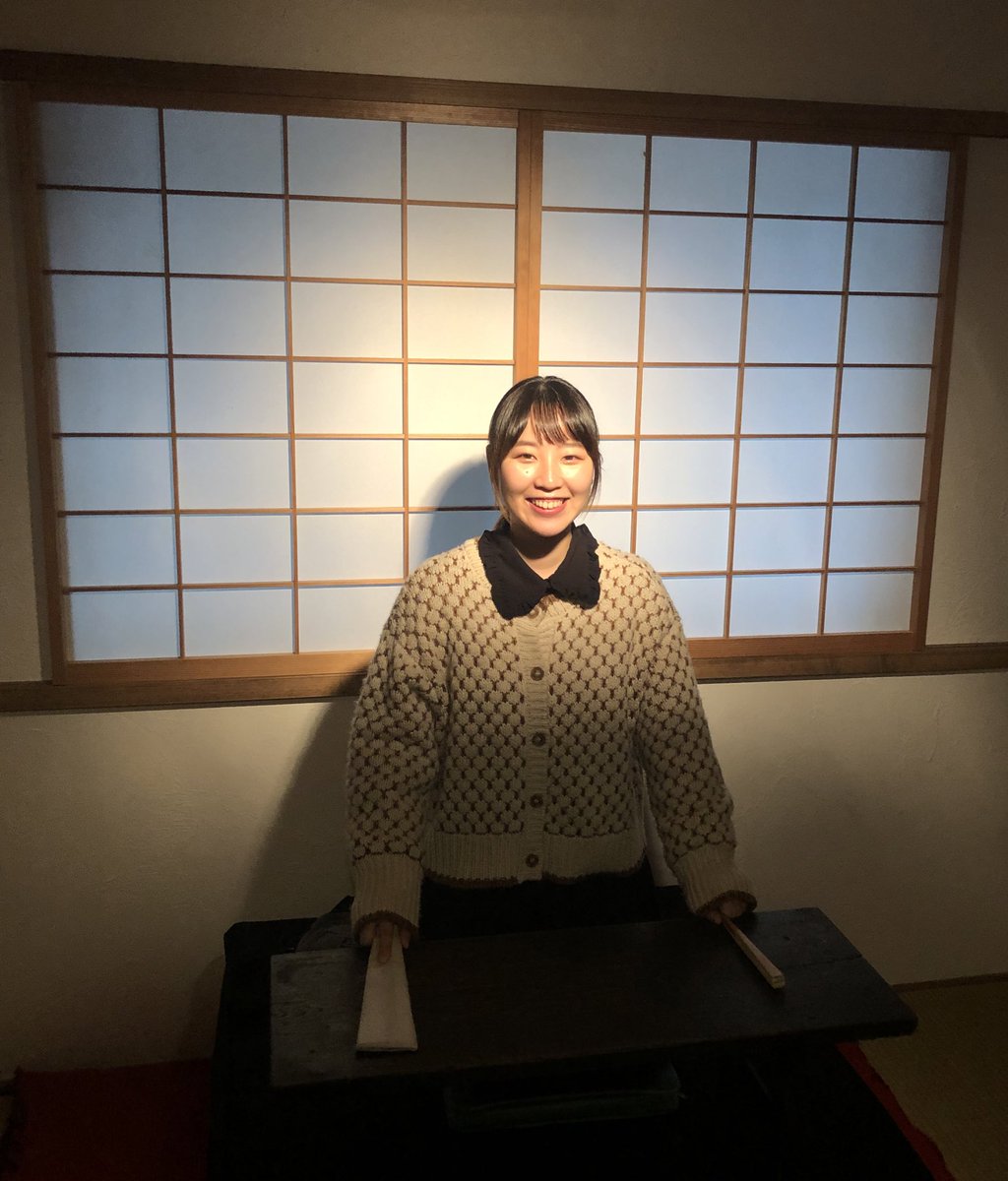 theater_angelus's tweet photo. 開場しました。
外は猛吹雪です。
気をつけてお越しください https://t.co/kriac9sC79
