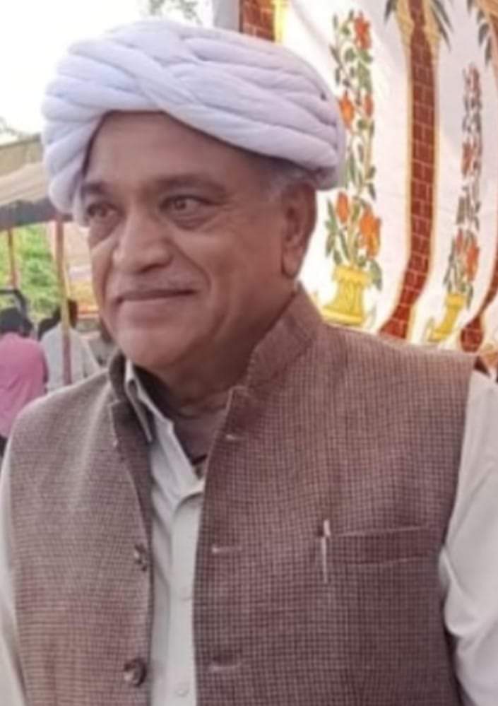 BMhuva's tweet photo. મહુવા ખેડૂત નેતા માર્કેટિંગ યાર્ડ ની સતત ચિન્તા કરતા ધશ્યામભાઈ પટેલ જન્મદિવસની ખુબ ખુબ શુભેચ્છા.્ @Ghanshy70562232 @Hitesh1306 @0VJJkNyJorebenT @malek_najirbhai @BjpVansda https://t.co/BlKi2LJL3T