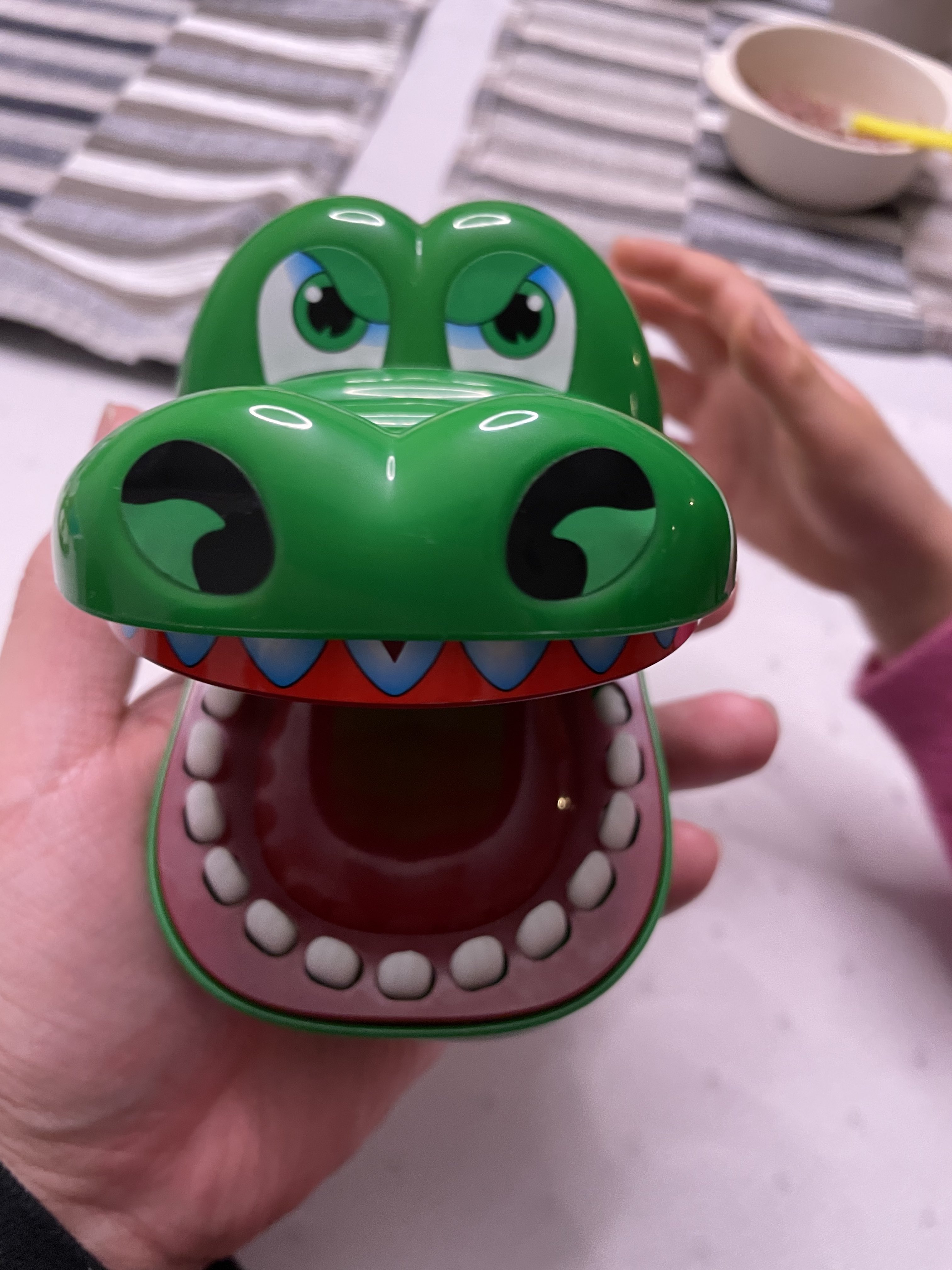 faye-mata-on-twitter-no-way-man-this-toy-was-traumatizing-twitter