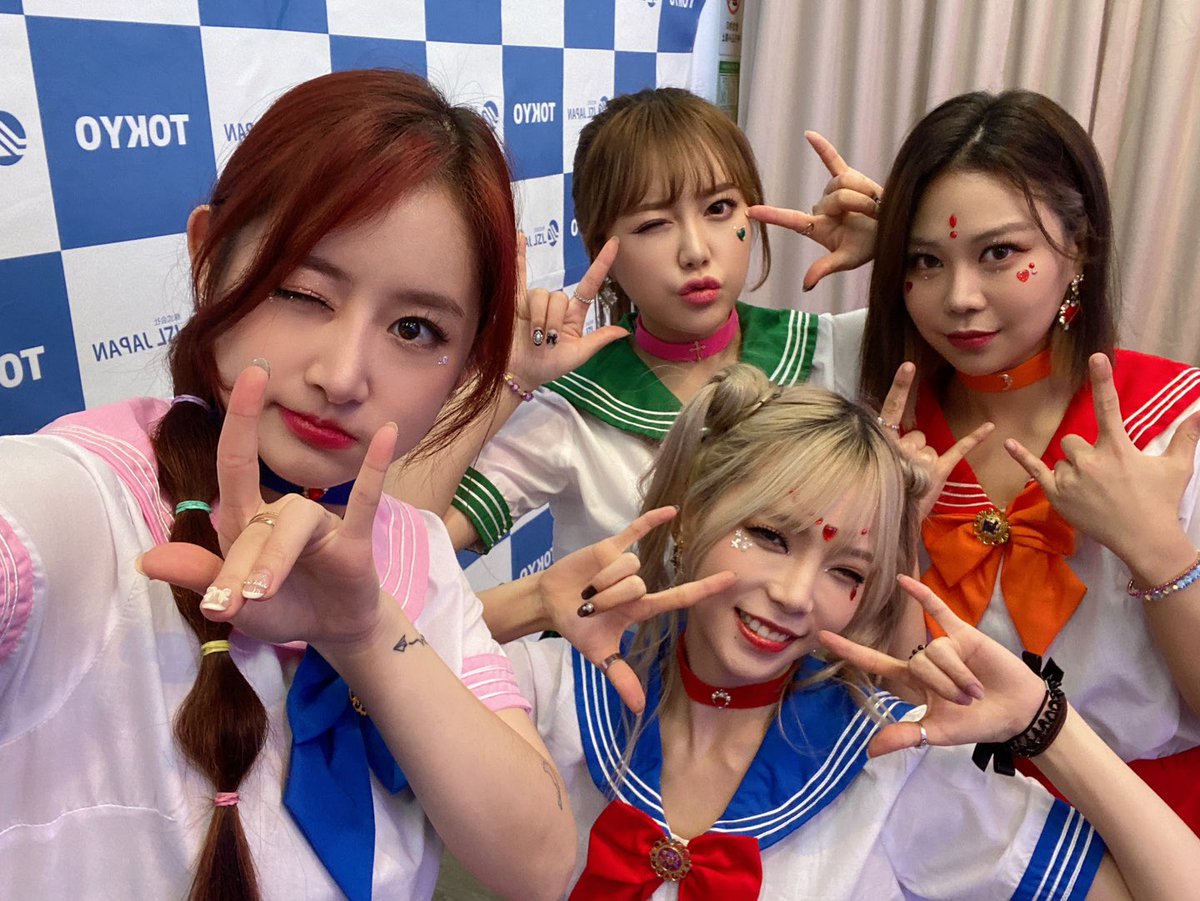 st_onair_global's tweet image. #온에어 #옹에아 #OnAir #オンエア
月にかわっておしおきよ❗️
今週も幸せな時間ありがとうございました💕