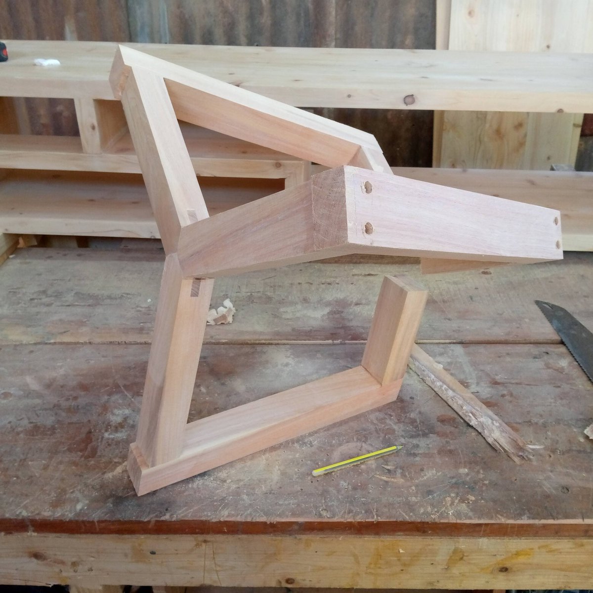 Coffe table Za Raund simple. Karibuni No. 0676695794