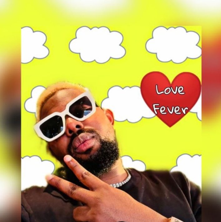 1djskt's tweet photo. #WDP 
#heritagefm1049
 ⏯️▶️ Love Fever #OgaMadamOffice w/ 
@EbikRecords
Cc: @PremierRadio935
#MorningGrooves https://t.co/vzbxNdtTvb