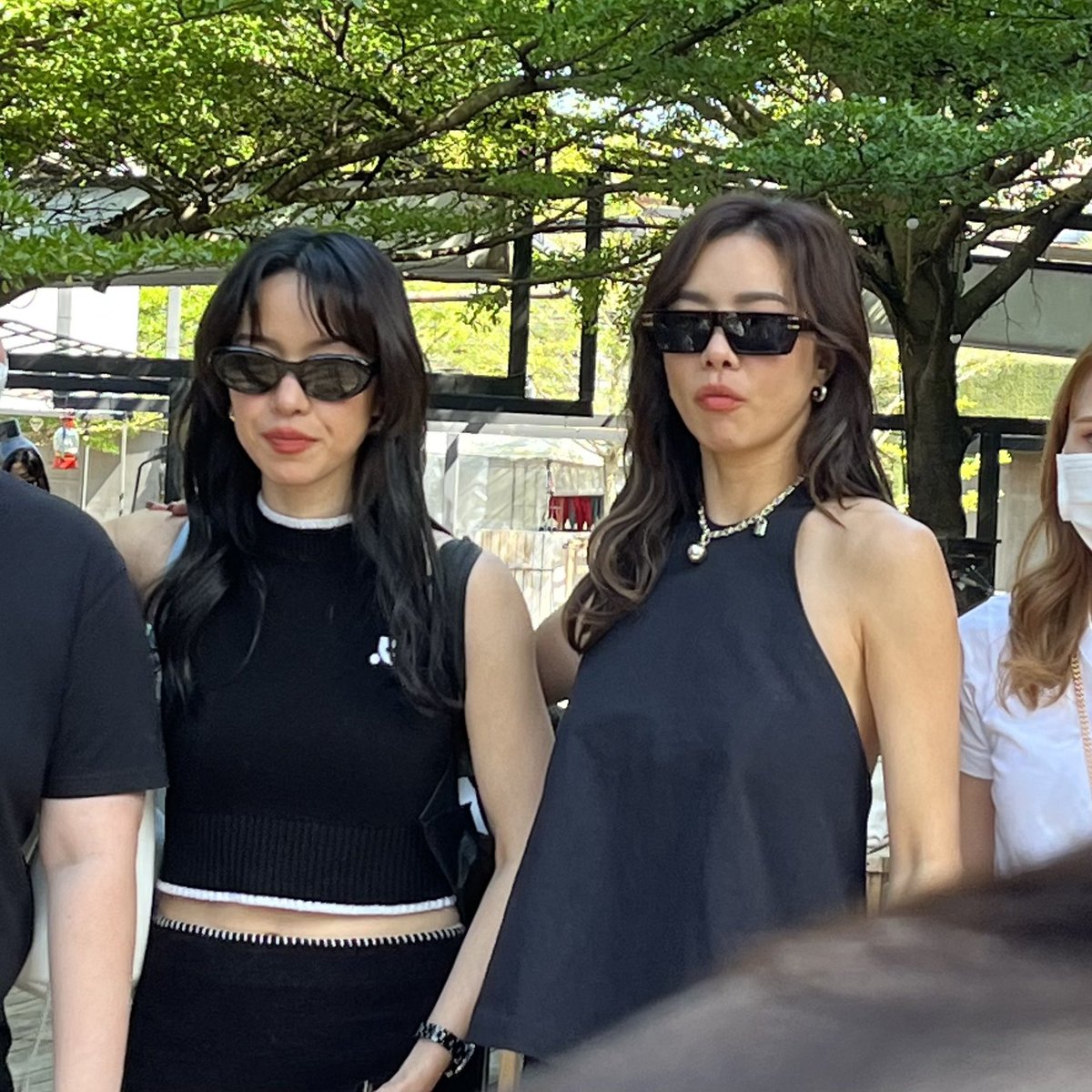 Mmind_KB's tweet image. เท่จัด ฟีลมาเฟียสุด กิ๊ด #HorSisMeeting2022 #Crishorwang #Paloyhorwang