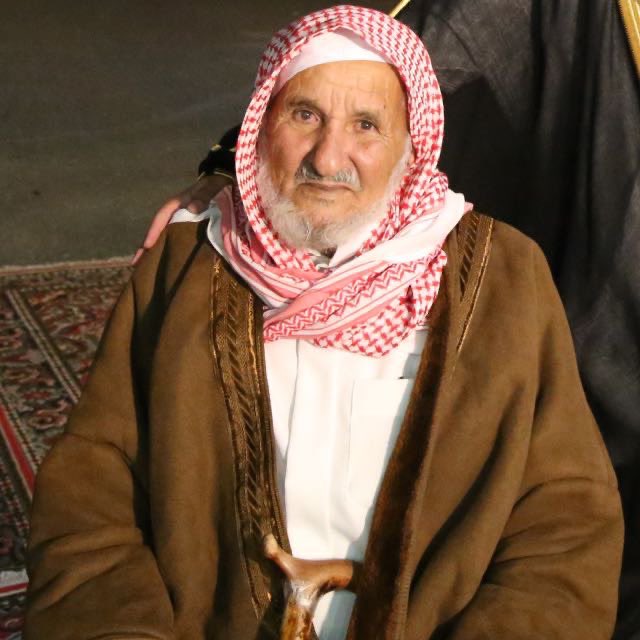 imshare_qa's tweet photo. جدي حسين بن سالم آل قيس اطال الله بعمره على صحة و عافيه https://t.co/tyXD9eU6oK