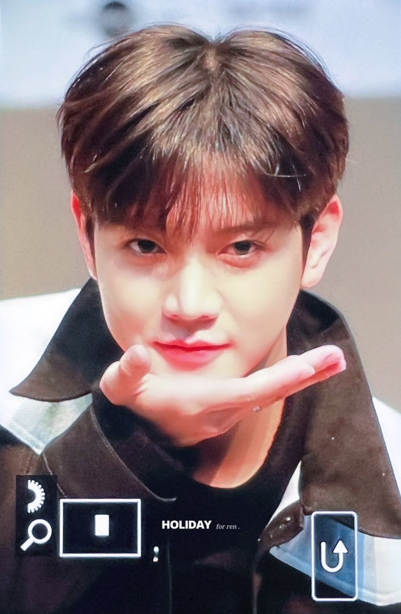 1103holiday's tweet photo. 221218 최밍기 아궁빵 ~~~
#렌 #최민기 #REN #レン #CHOIMINGI #เร็น https://t.co/VwVjwzBvQG