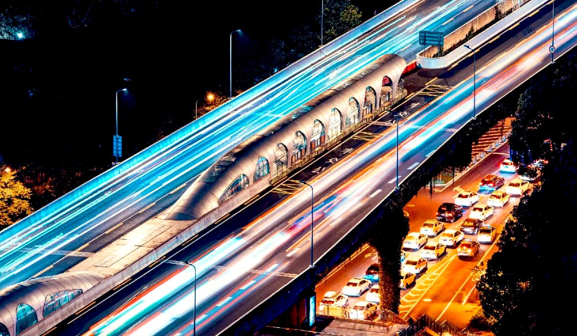 Chengdu_City's tweet photo. Cars shuttling back and forth on #overpasses in #Chengdu have reignited the hustle and bustle of the city. #NightView
Photo by 赖云鹏 https://t.co/IJrt0Sa17u