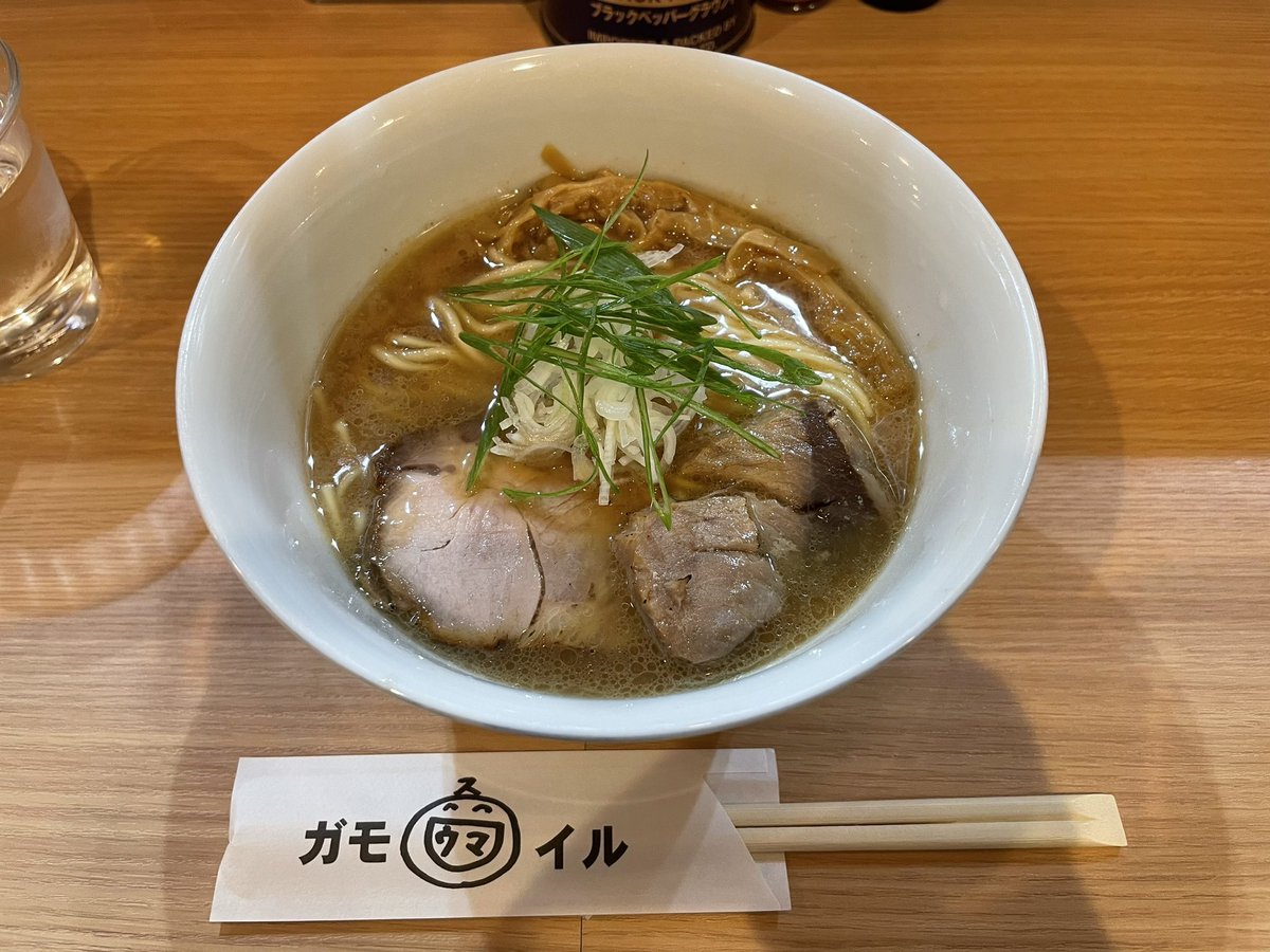 NORI_Killerpig's tweet photo. 本日18日は2022年12月度の〆日です。
営業収益:1,122,430円(税抜)
稼働日数:24日
稼働時間:268時間
この時期なので"それなりな"数字にしてみました。
色々と縛りプレイをしてる無能なのでコレが現状での限界かなぁ。
#SMB18 https://t.co/glvPGDuT5d