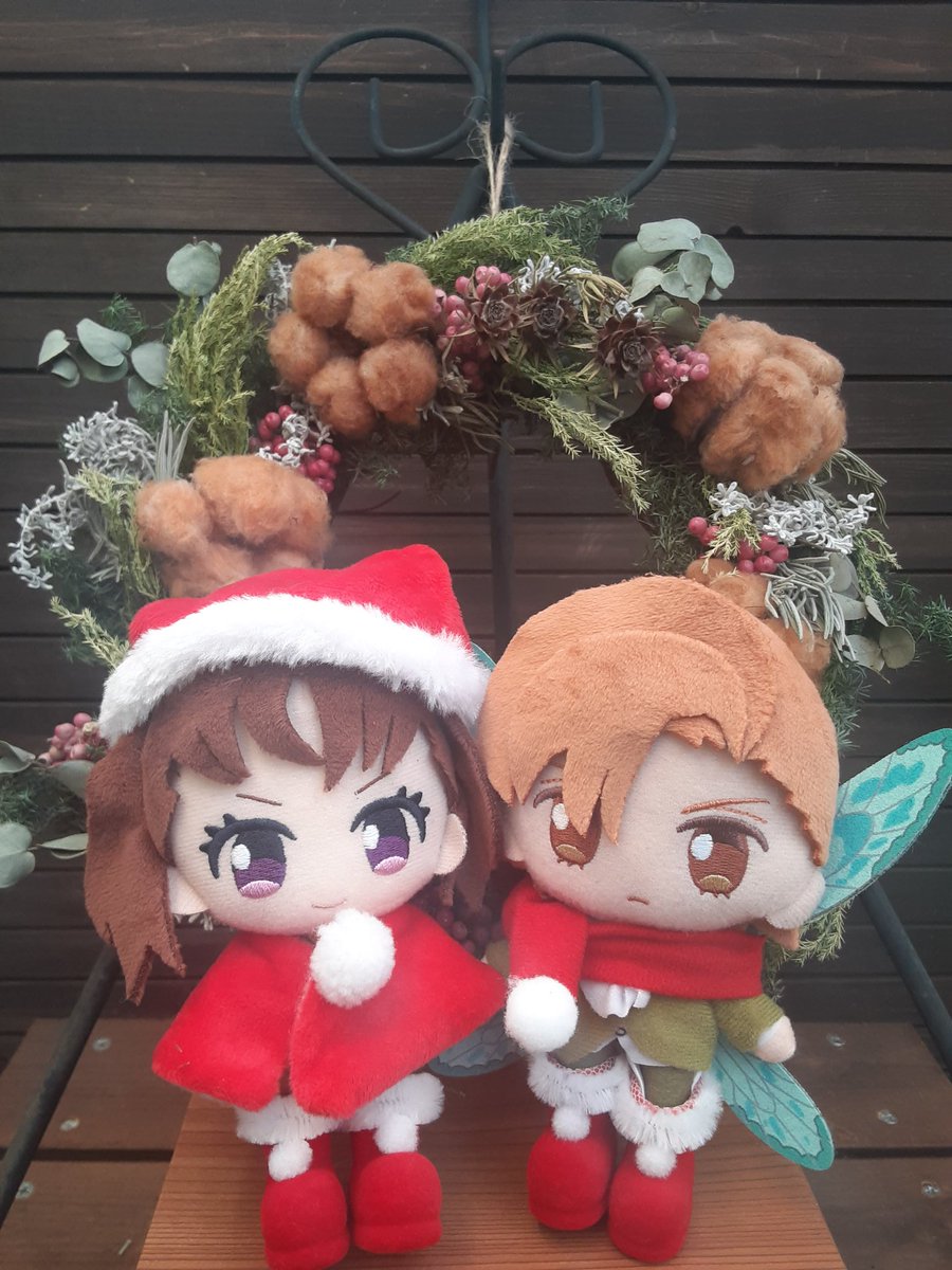 ebimaru1212's tweet photo. 【祝★プチオンリー開催】
2作品の繋がりや関係性が深掘りされて行く中、この二人とそこ子供がいつ登場してくれるのか待ち遠しい……！アニメ化も映画も楽しみにしつつ、今後も大罪と黙示録を応援し続けます！
#web74SPARK17

フライングですが……🎄✨
＼ﾓｳｽｸﾞXmas♪／＼ｷﾐの誕生日💕／ https://t.co/4R12HULGWJ
