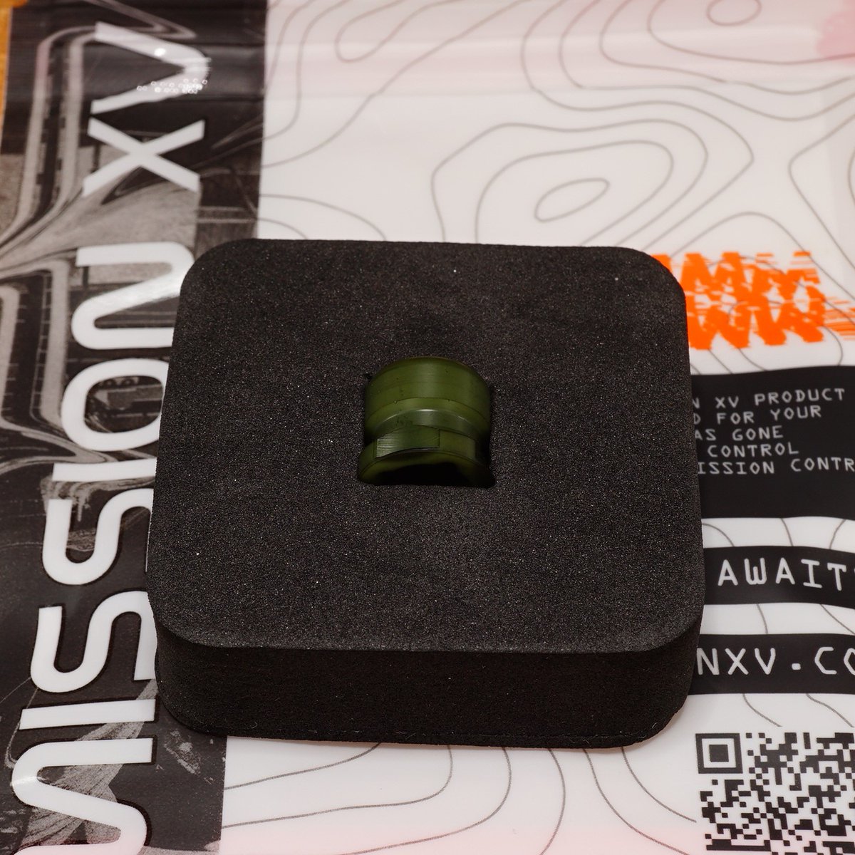 VAlphaline's tweet photo. お世話になっております。お取引いただいた「Mission XV|Mission Nuke Sleeve - Green for Booster tip」は発送完了しました。到着まで今しばらくお待ちください。今後とも何卒よろしくお願い申し上げます。#MissionXV #Nuke #Green #Sleeve #BoosterTip #HighEnd #Vape #vape好きな人と繋がりたい https://t.co/KY3i4QLQIF