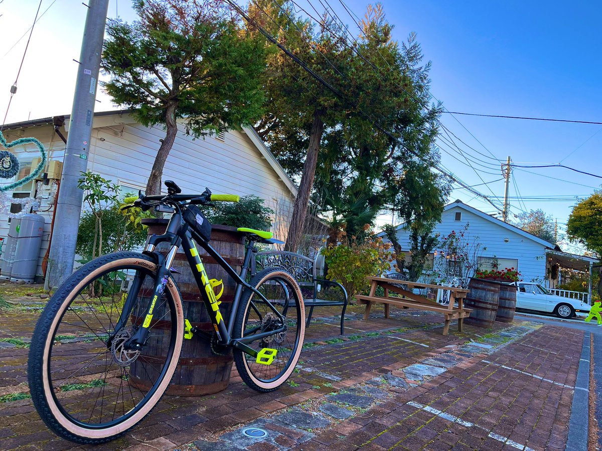 JP_Lox's tweet photo. #GoByBike #TREK #MARLIN6 https://t.co/31hU4guH9X