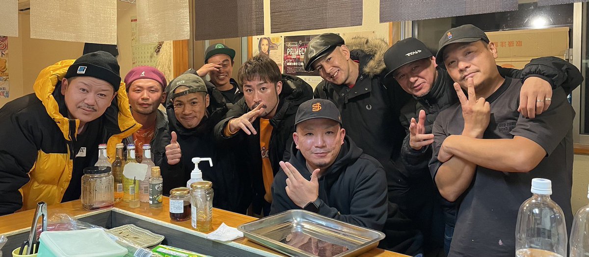 J_REXXX1986's tweet photo. てげ最高でした🔥🔥

てっちゃんとの対決も、マサキさんのJAPJAMの45のジョグリンも、ぐちゃぐちゃなラバダブも、スパークしたヤスノリも全部楽しかった🔥

ネバチェンジ長年お疲れ様でした🔥

記憶が正しければ宮崎に16か17回行かせてもらってた😂

また宮崎に帰りますね🔥

＠TETSU_CHANG https://t.co/iarZfAalRU