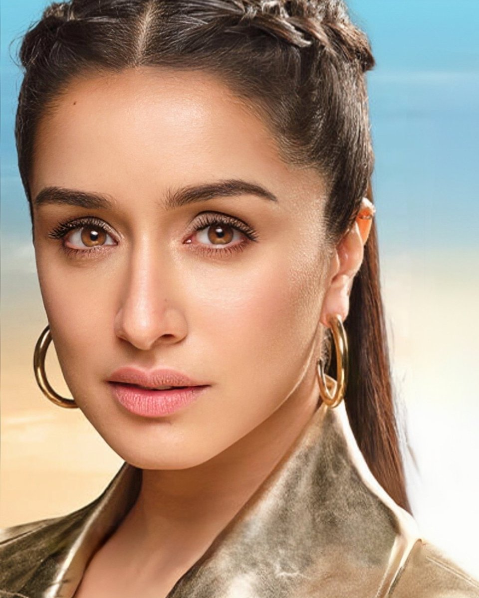 ShraddhieK_BTSV's tweet photo. #ShraddhaKapoor × #MyGlamm
Bestestt!!!!💖🤩🥰
.
And now i can't wait for My Glamm's new #SuperSong 🥰 https://t.co/uxqfFa6t2F