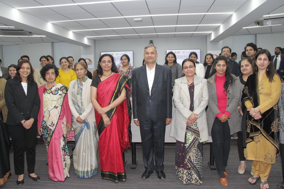 NorthCap_Univ's tweet photo. #TheNorthCapUniversity, in collaboration with the #RoyalSocietyofChemistry, hosted a Research Conclave on 'Exchanging Futuristic Ideas for Innovative Research'. The second and final day of the conclave concluded with a certificate distribution ceremony.
#ResearchConclave https://t.co/ozmqPEvynU