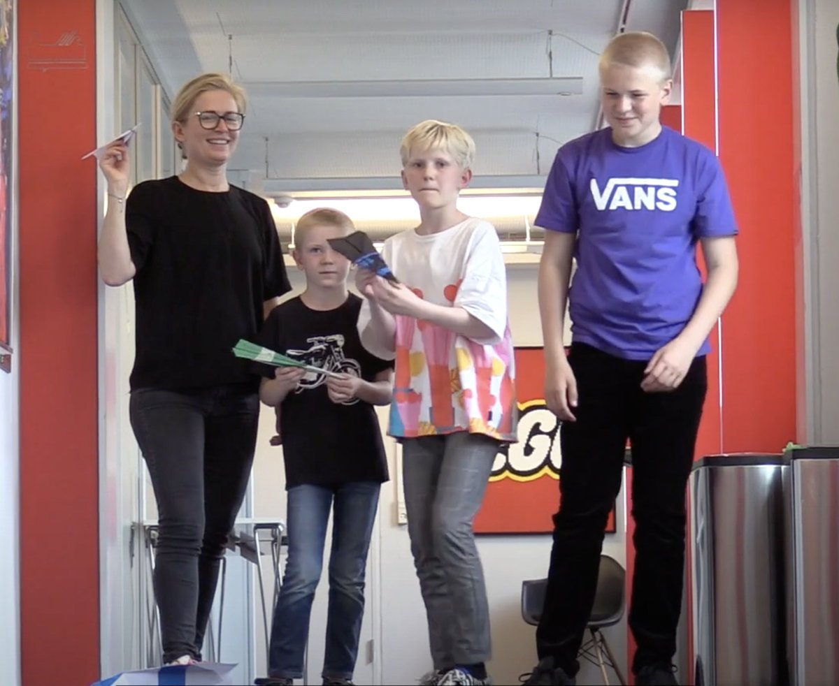 mathsplay_org's tweet photo. Playing with paper planes is a classic fave for many. And it can be a great way to practice problem solving.
See some steps to follow for a paper plane challenge here: https://t.co/8b4CgCAL2p
#play #mathsplay #mathplay #STEM #scienceplay #science @UNICEF https://t.co/E5AO1Xhrae