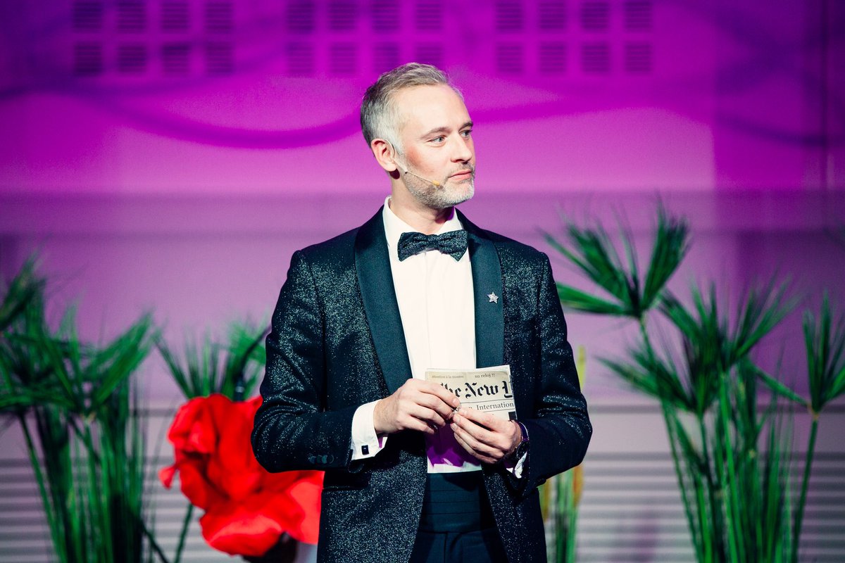 FredRazon's tweet photo. Gala @makeawishfr 2022 au pavillon Cambon ⭐️ heureux d’avoir participer à la récolte de 195 000 euros pour réaliser les rêves des enfants à qui la vie ne fait pas de cadeaux.
📸 by @guillaume.brunet 

#makeawish #magie #pickpocket #paris #oeuvrecaritative #dinergala https://t.co/42cqxFj2uo