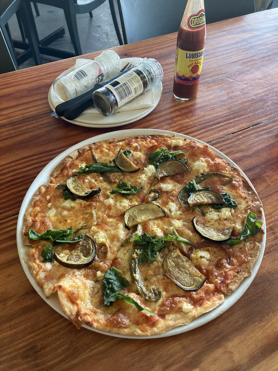 AdvanceSimango's tweet photo. Saturday
#foodie #Strictly #chipingeboy #princeofchipinge https://t.co/QPxZloTTSr