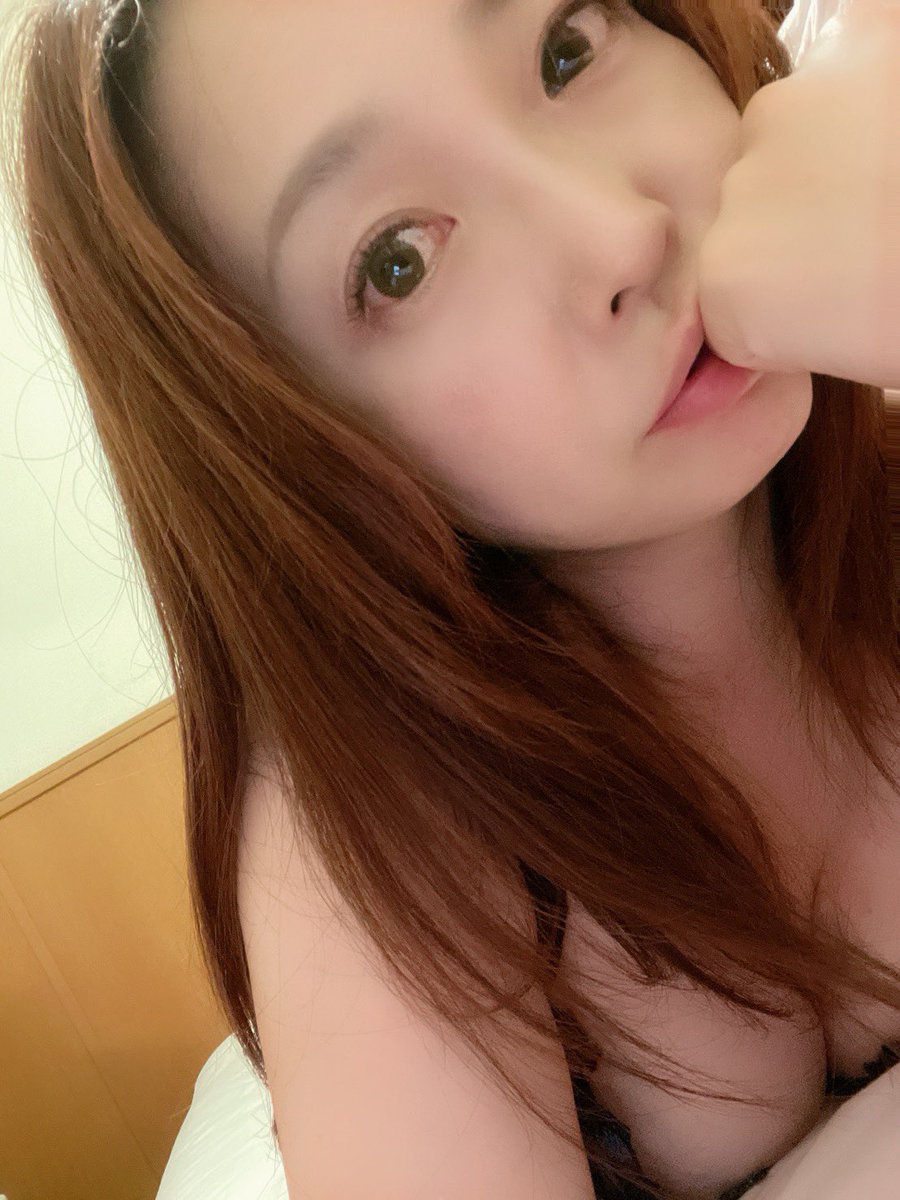 熟女妈妈找儿子 tweet media