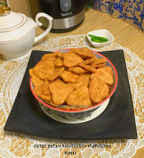 Somasray's tweet image. #deepfry #snack CURRY PATA O KALOJEEREY FLAVOURED NIMKI spiceupwithsoma.blogspot.com/2019/10/curry-…