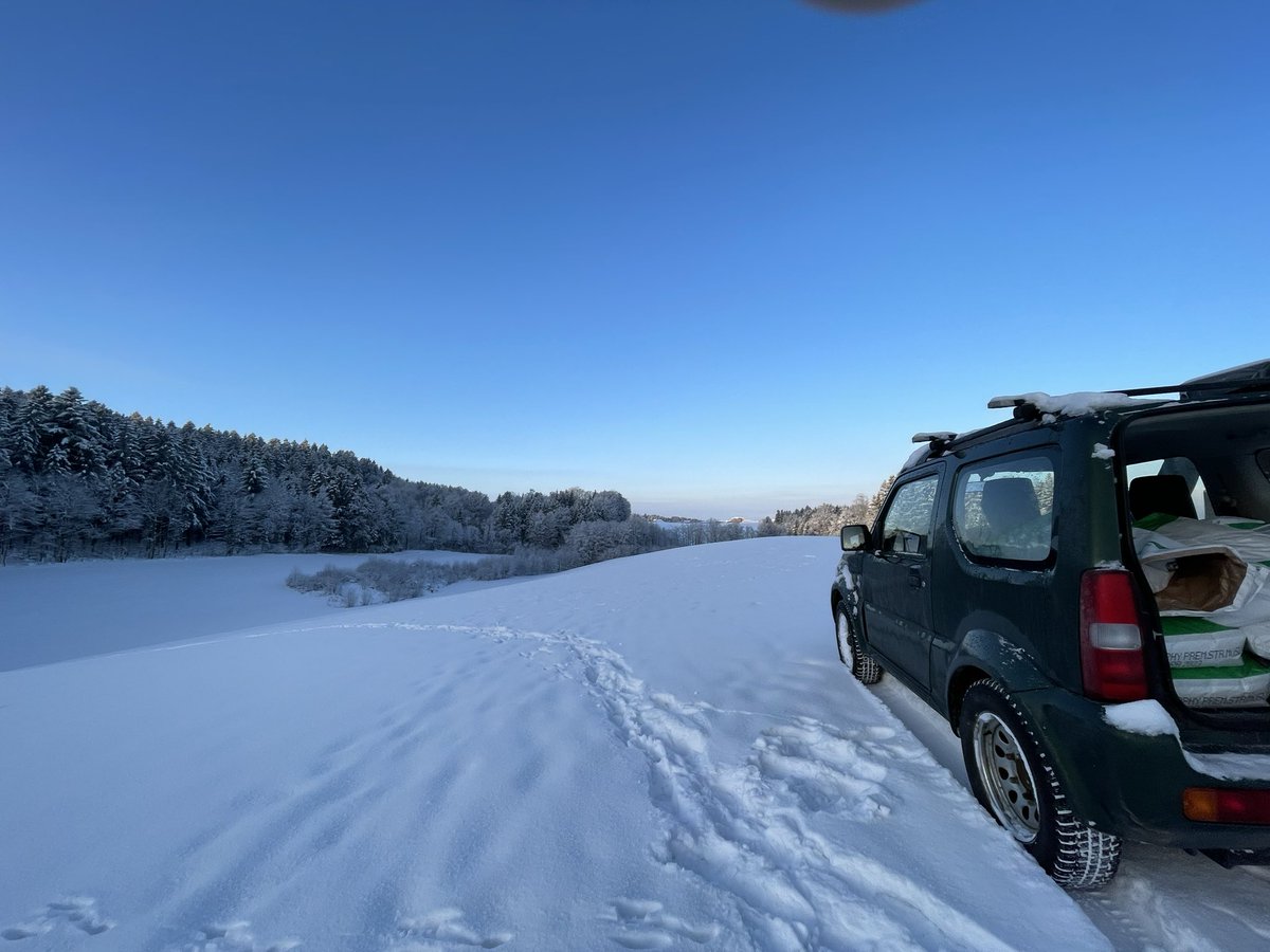 Notzeit ist Fütterungszeit. #garant #TrophyPremiumMüsli #hunting #winter