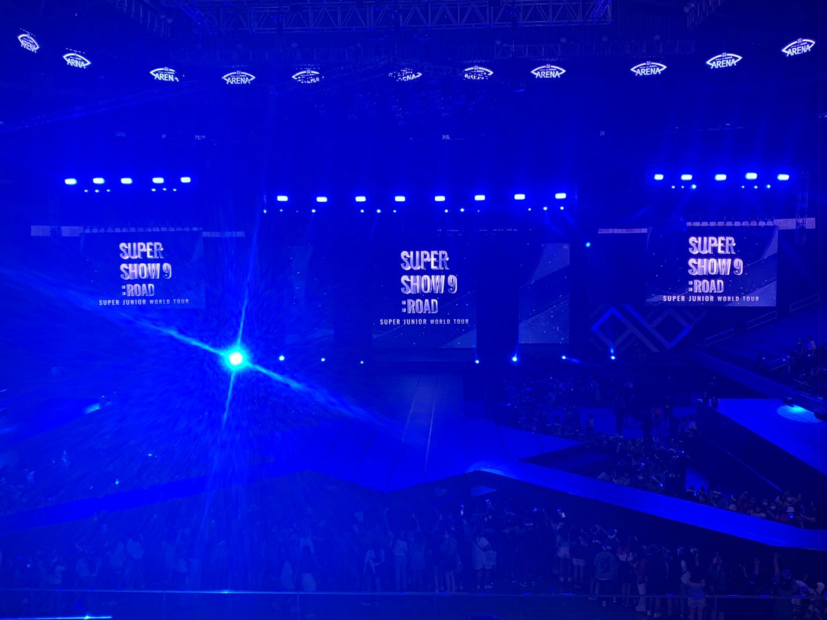 domYESUNG's tweet photo. hellooooo. meet po tayo after ss9 day 2 😭🥺 https://t.co/daJXQFnXb8