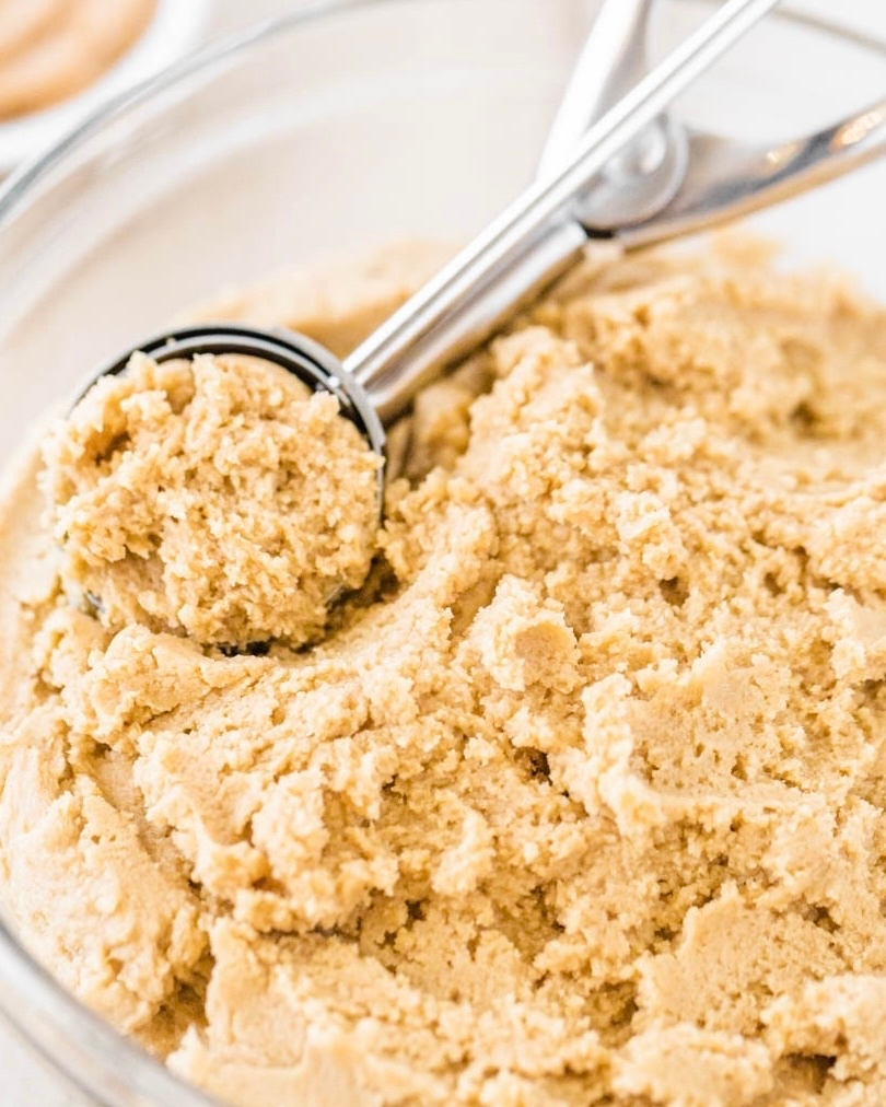 kinbetween's tweet photo. I have, admittedly, fallen behind on my feed posts, my friends. So, I’m jumping back in with this incredible basic peanut butter cookie dough that I posted months ago (ugh, haha) to help remind us that it’s okay to feel overwhelmed, and it’s okay to take a break if you need https://t.co/aw4dvjzIk0