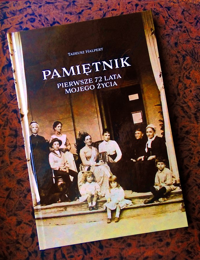 ZapomnianaB's tweet photo. Tadeusz Halpert „Pamiętnik. Pierwsze 72 lata mojego życia”
https://t.co/RB3W4TilOC
#historia #świętokrzyskie #pamiętnik #Halpert #TadeuszHalpert #Szczekociny #Ostrowiec #Jeleniec #wspomnienia #książka #book #dzieje https://t.co/35T7gwb7YW