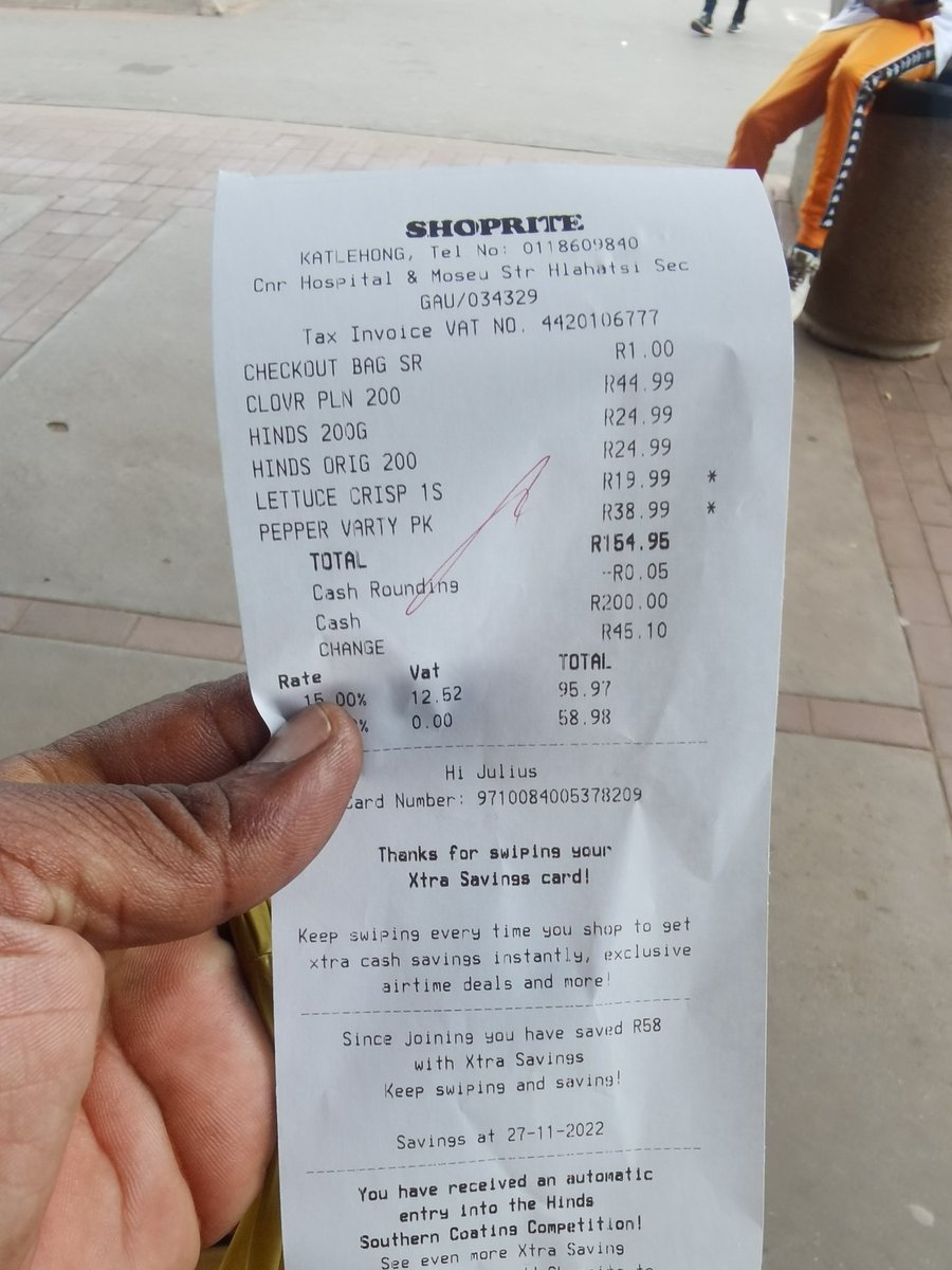 juliusMdluli's tweet photo. #Shopright just had a bad experience at Hlahatsi shop right, this cashiers thinks they are the best thing ever happened they do not pack for you they just throw your staff like you are not there to support them, at first I got a rotten bread here and it's Manger is rude https://t.co/iz4xvu2vAL