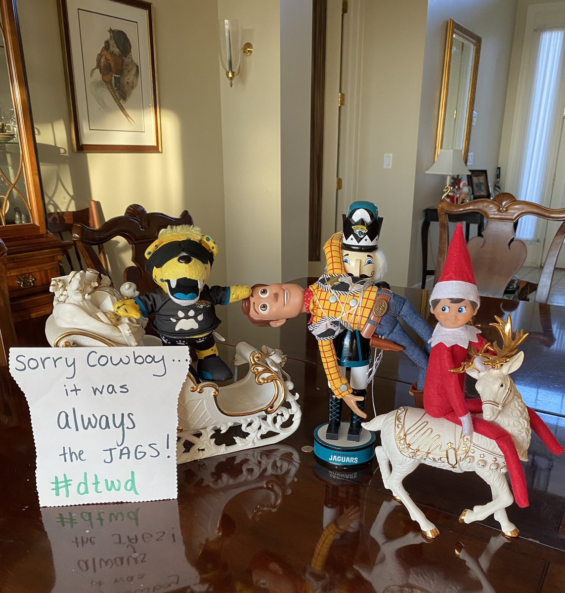 JRP_3636's tweet photo. @Jaguars @JaxsonDeVille @E_Dilla #DUUUVAL https://t.co/u56bvCyA3n