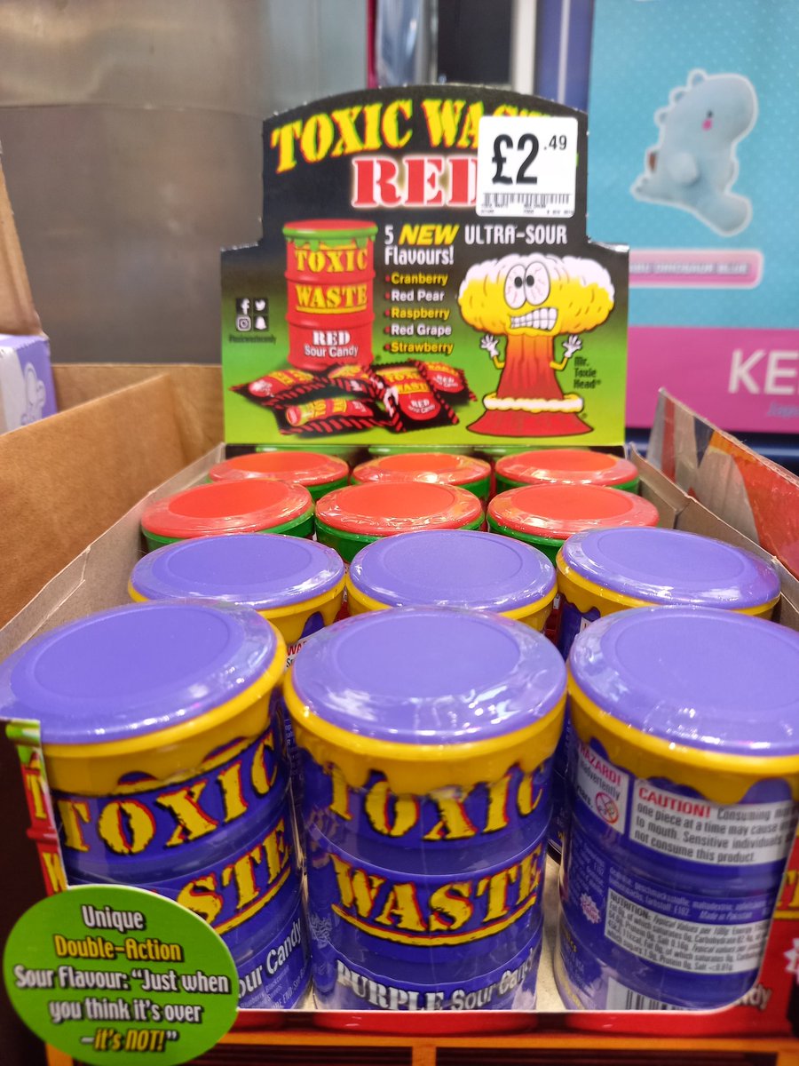 hmvSheffield's tweet photo. Looking for some tasty treats for #stockingfillers or #secretsanta gifts! Look no further, New arrivals just in time for the big day! #nerds #toxicwastesweets #americansweets #HatsuneMiku #gummies 🍭🍬🎁🎄😍 #hmvforthefans #popculture https://t.co/osxv60JddH