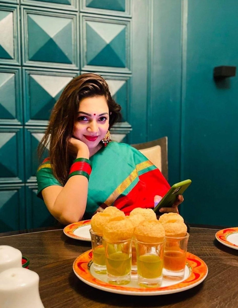 akashnilaAIGH's tweet image. শুভ সন্ধ্যা...... 🌿🌿🌿