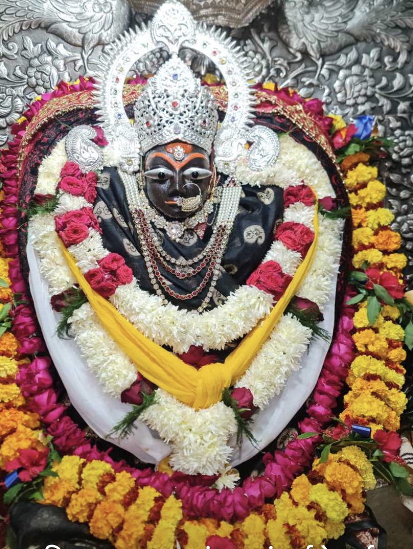 AvanesDubey's tweet photo. @ChumkiB05 Aap karya mahatwa purn hai https://t.co/1uJsGCFRdT