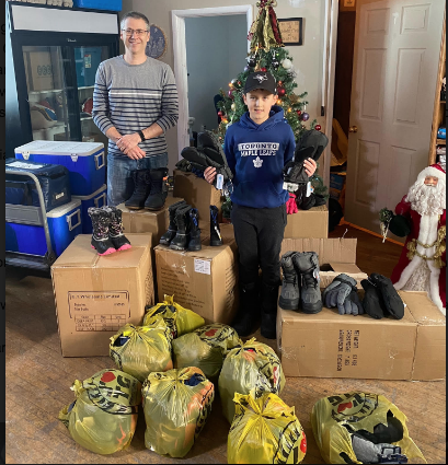 NapaneeBeaver's tweet photo. Napanee’s Owen Hewett sets new record with annual winter clothing donation - https://t.co/t1xK6U19RN https://t.co/ExHFfvWOlD