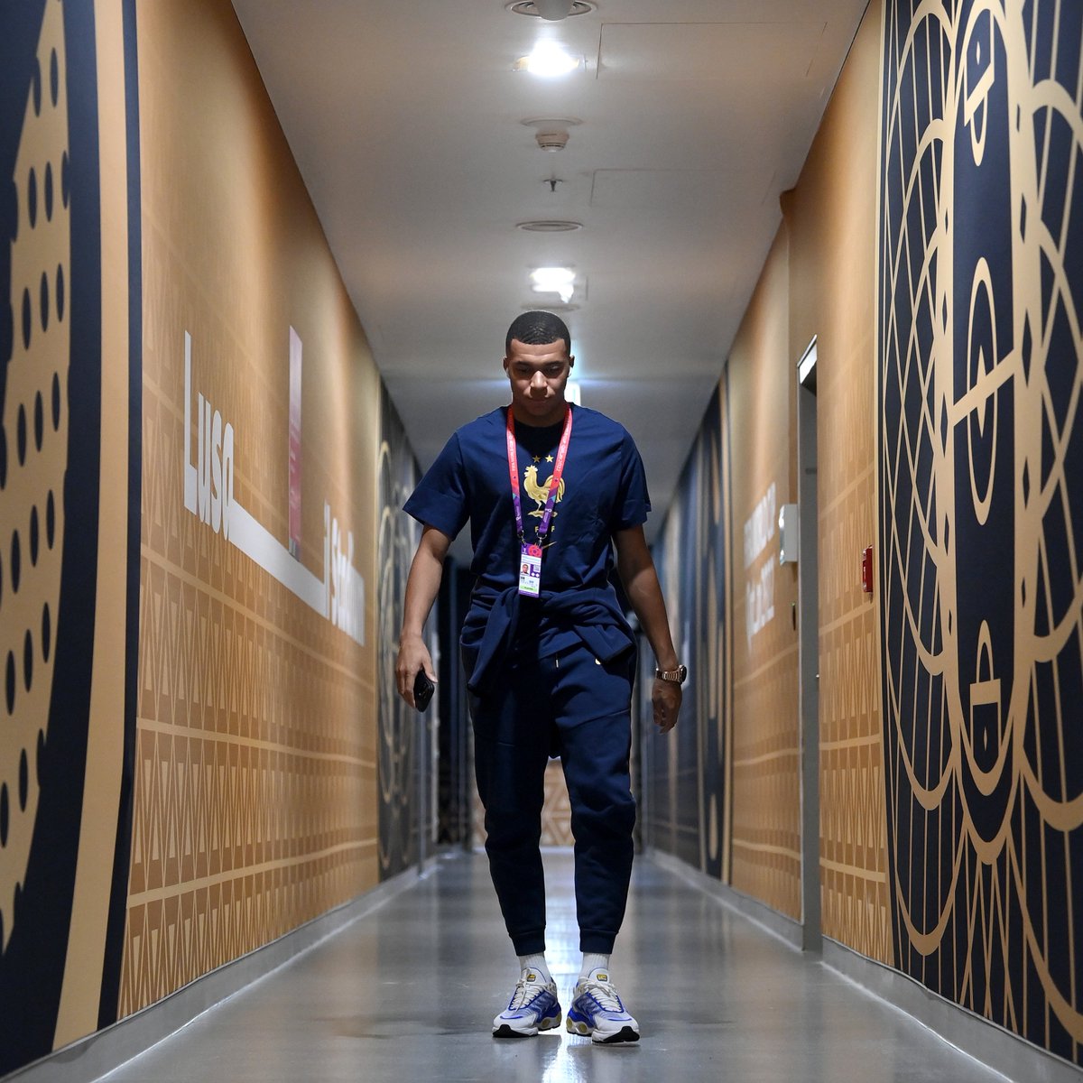 fifaworldcup_es's tweet photo. Kylian está listo. 🇫🇷 https://t.co/OXdTWeRJF5