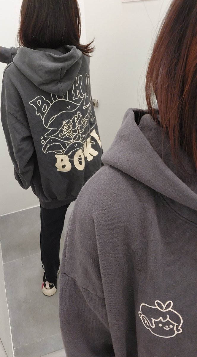 eemFT_eth's tweet photo. Hoodie dress since there wasn't size S! #BokiBoki @BokiNFT #bokimerch #wagboki https://t.co/bk7jNqqVwS