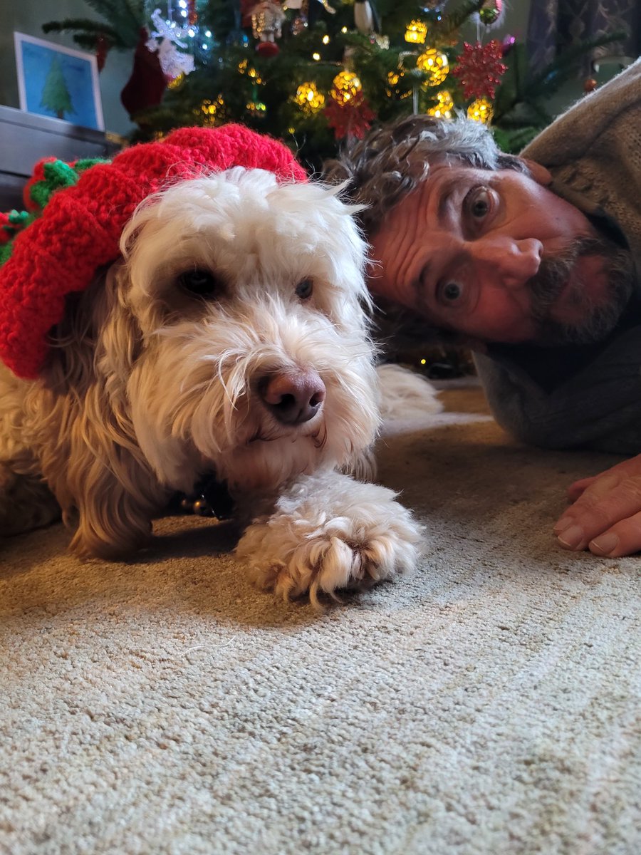 Hi myself and Tiger want to send you all Christmas wishes. But I need to be honest over the past couple of weeks my MND has started to spread to my limbs and I don’t know how long more I will be mobile for,and survive for. But while I can I want to extend the hand of friendship.