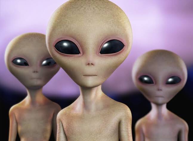 Kamoste_M's tweet photo. There are 88 known Galaxies and Constellations in the Whole Universe,Our own Galaxy,The Milky way,Has 100Billion Planets,Most with conditions Suitable for Life,Water,Gravity.The Other 88 Constellation Each also has an Estimate 100Billion Planets Each,You Still think we are Alone? https://t.co/tZxN1Bnoii