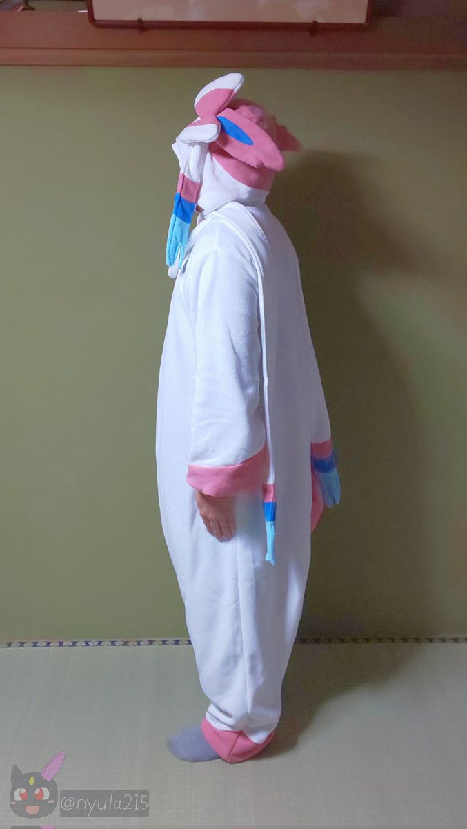 念願の、ニンフィアの着ぐるみパジャマ、届きました！ 海外限定で