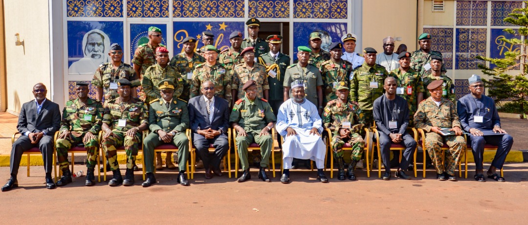 ecowas_cedeao's tweet photo. ECOWAS Heads of Operations meet ahead of the Extraordinary Session of the Committee of Chiefs of Defence Staff in Bissau... https://t.co/598dyKJ7ix https://t.co/yC34Ab58on