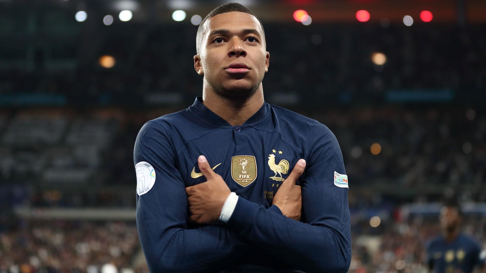 フランス代表 10 エンバペ NIKE フランス代表 2022 ユニフォーム ホーム 半袖 レプリカ #10