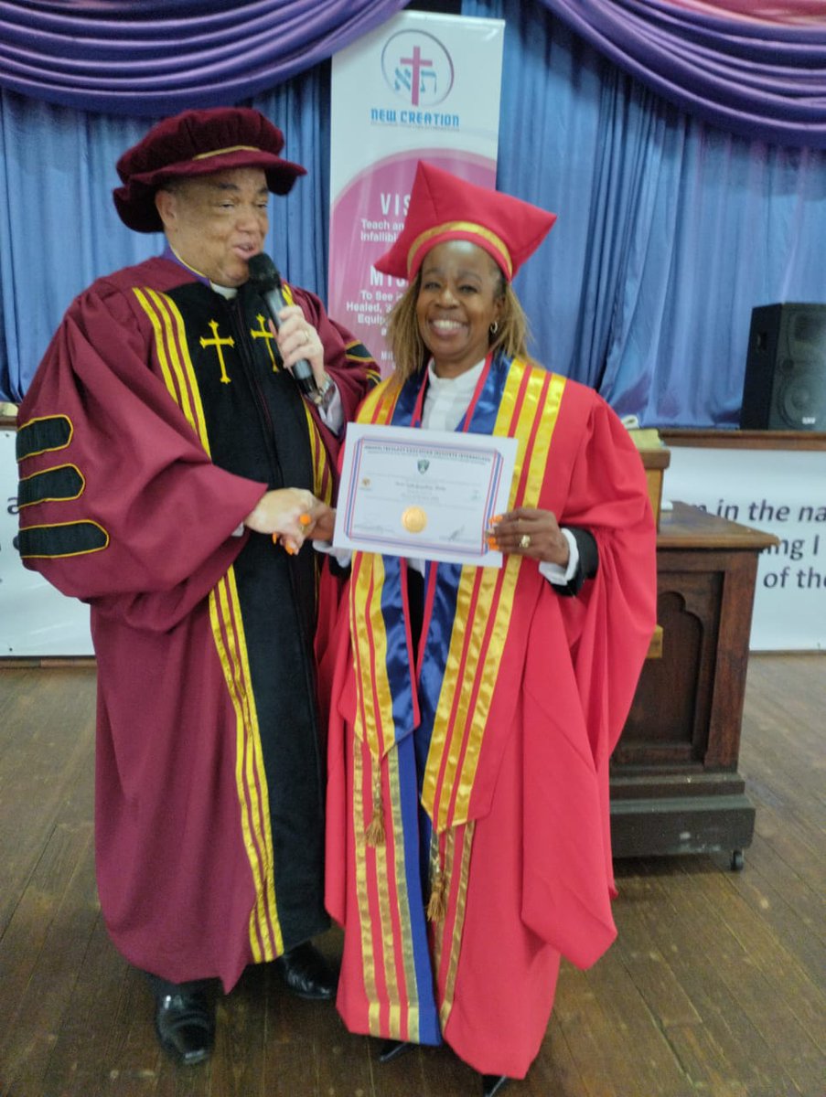 Gabriel90861363's tweet photo. Presenting Rev Dr Sonke Gornalleme Mlotha.... https://t.co/EezW1vV3dU