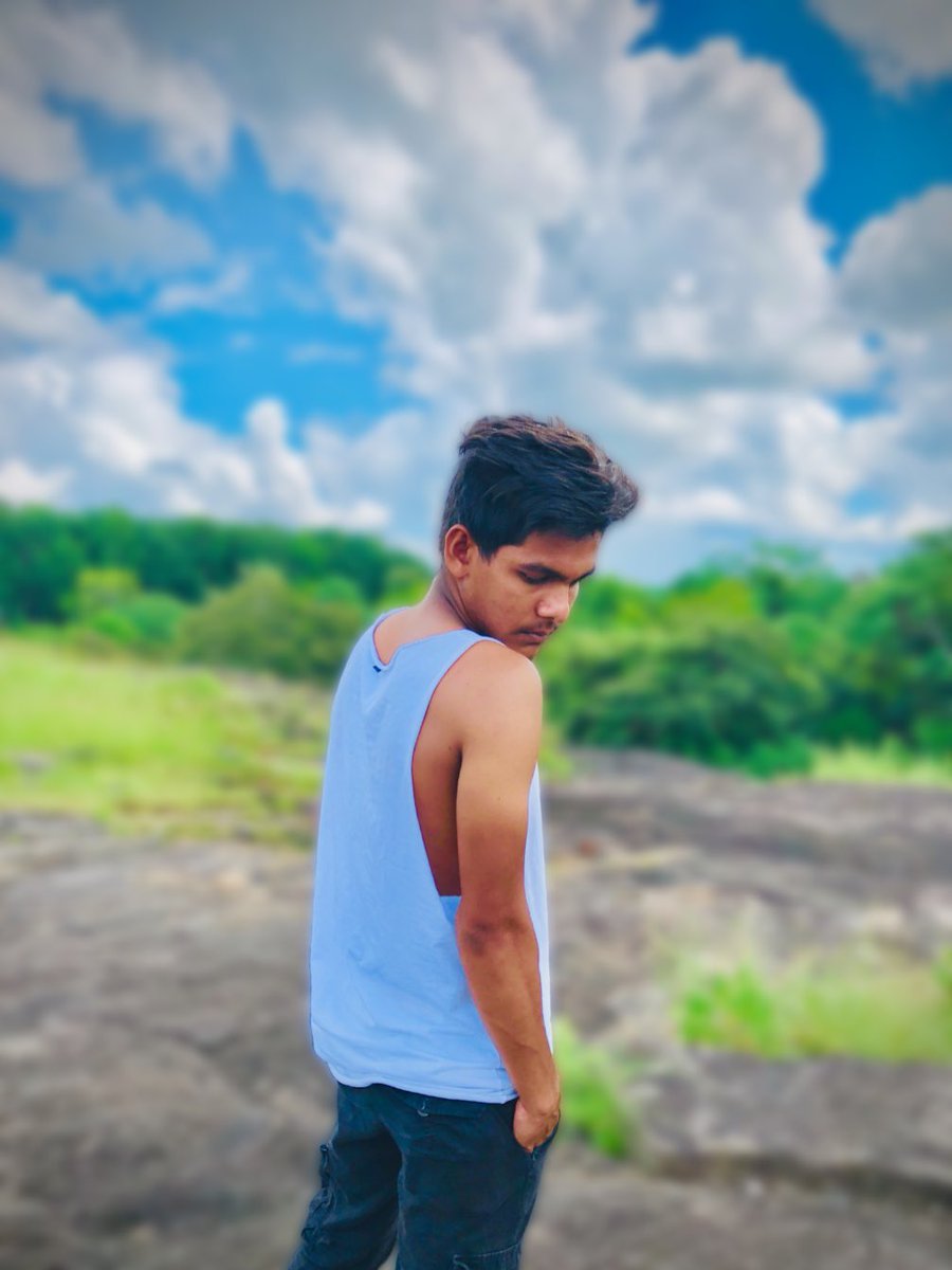 "මම සිහිවිකල් වූවෙක්වත්, මානසික රෝගියෙක් වත්, අමුතු ආකාරයේ මනුෂ්‍යයෙක්වත් නොවෙමි. මගේ යථාර්තය ඔබේ යථාර්තයෙන් වෙනස්ය. එපමණි"