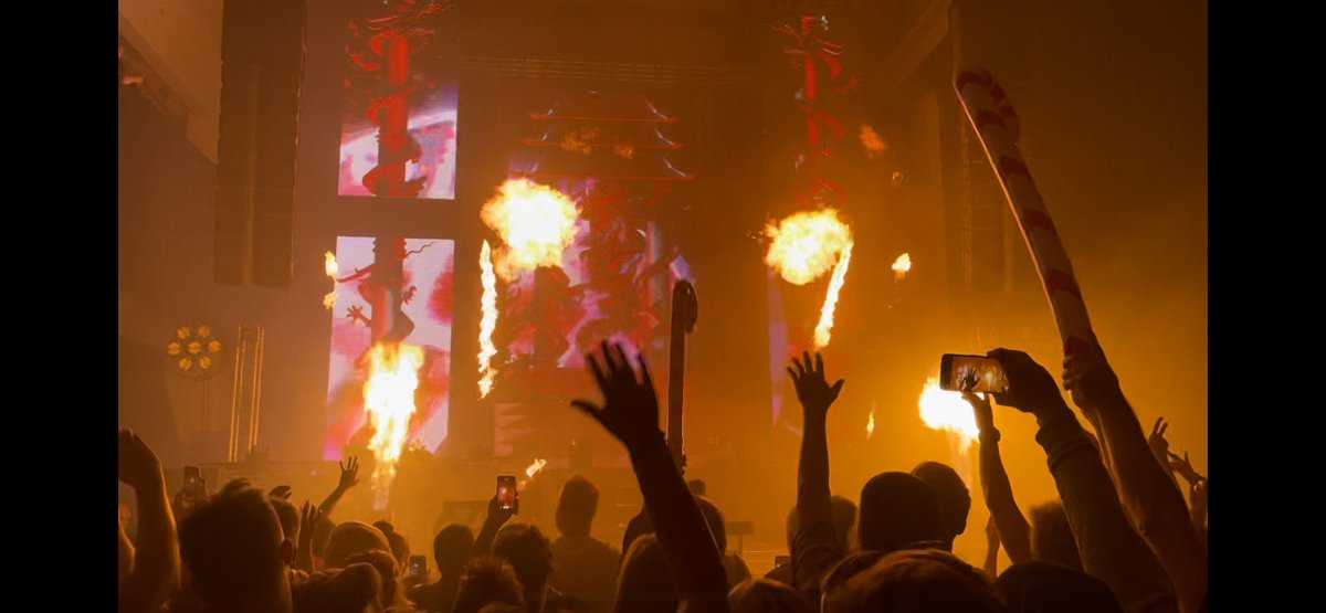 Amazing last gig DJ Proteus @ Kaapelitehdas. Gotta love that enthusiasm and love for the art of djing and music ❤️