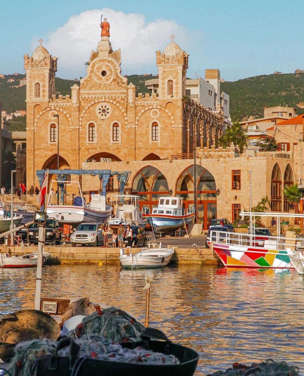 LGeographic's tweet photo. 📍Batroun, Lebanon ❤️

📷: @amal_h86(IG)

#lebanon #visitlebnon #lebanontimes #photography #architecture #travel #art #travel #tourism https://t.co/58PKatb8A3