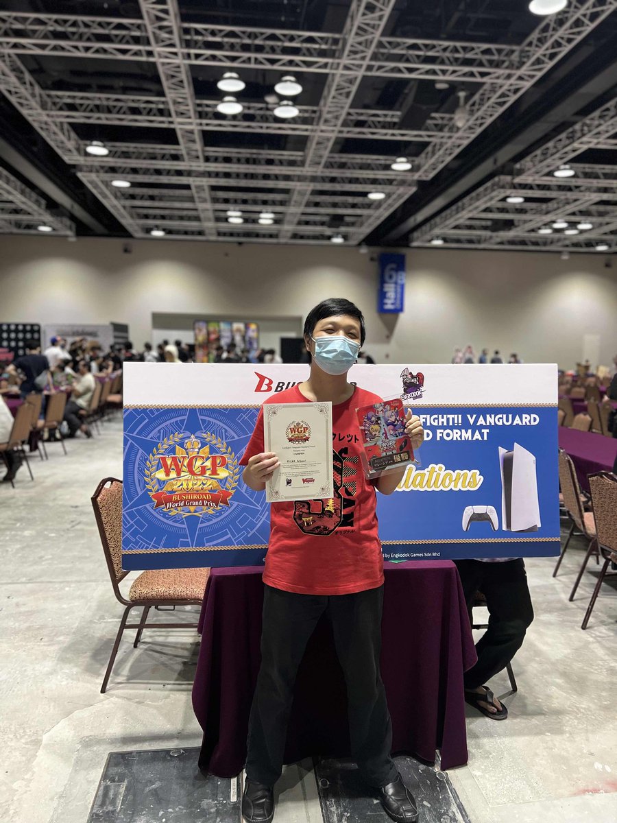 vgricka's tweet image. GUESS WHO WON WGP. Special thanks to the squad for staying until the end. And AGAIN thank you @Aliaermo for lending me his meta deck (yes its Jet :) )