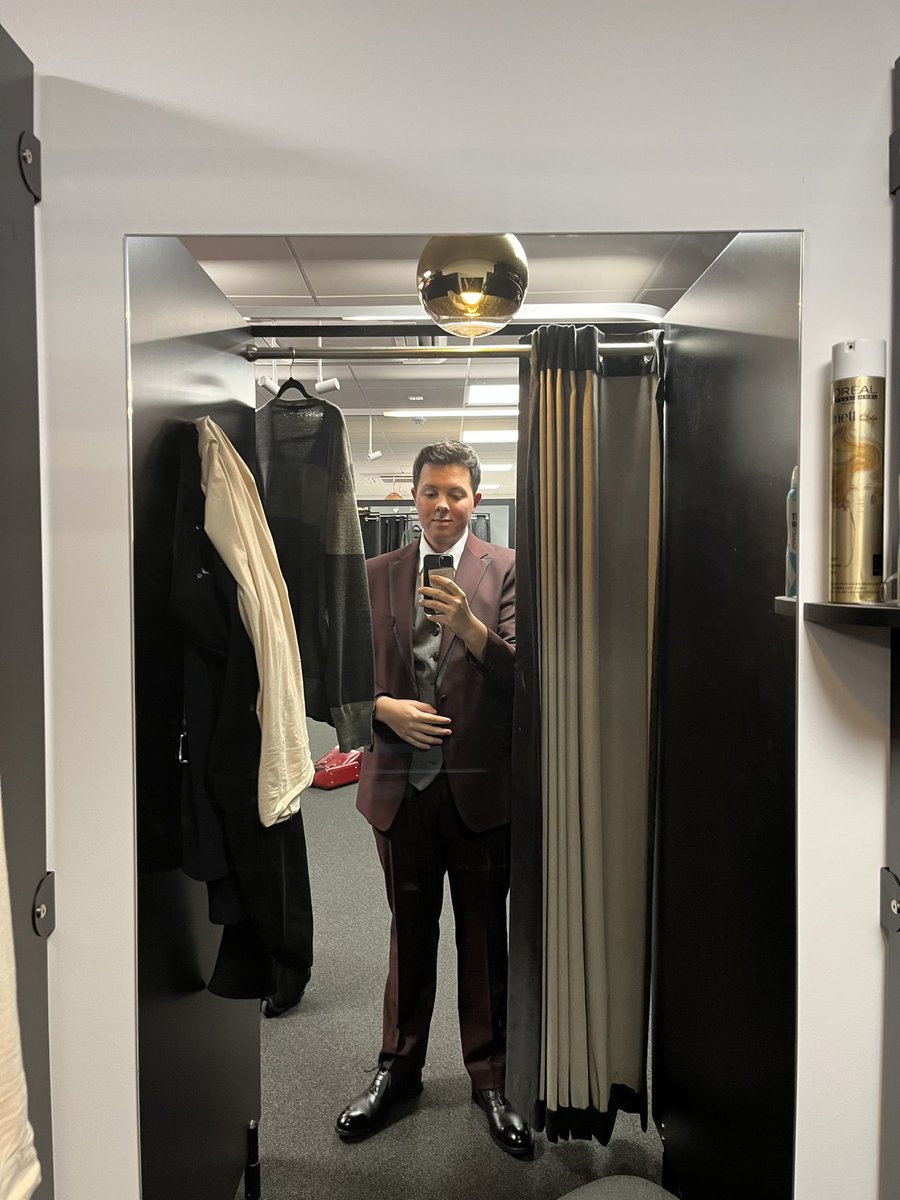 Virgin Atlantic Uniform Fitting ✈️ 

A step closer to the dream ✅