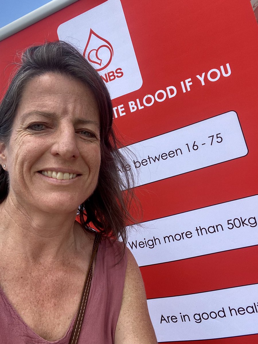 henriettefroh's tweet photo. At @theSANBS tent donating blood again today, and wondering why @Vitality_SA does not offer vitality points to those who donate blood. Discovery Health could benefit from regular blood tests, while SANBS gains more donors. #thinkingoutthebox https://t.co/00pne2lLIl